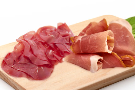SO SIMILAR YET SO DIFFERENT: LEARN MORE ABOUT PROSCIUTTO AND BRESAOLA